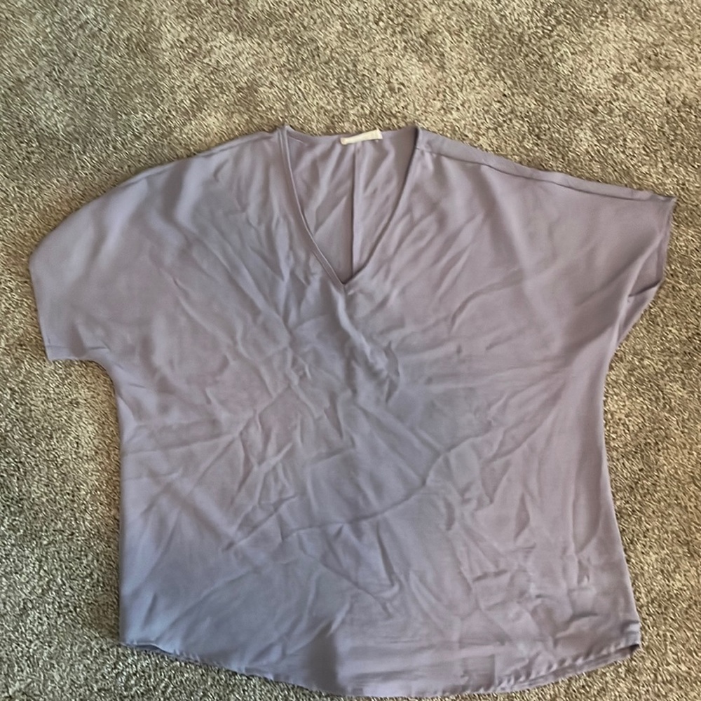 Purple/lavender blouse size Large by Entro